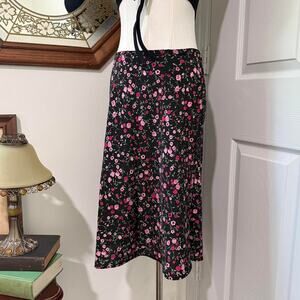 VTG Y2K Full Tilt Black, Pink & Red Floral Pattern Dark Femme Midi Skirt XS